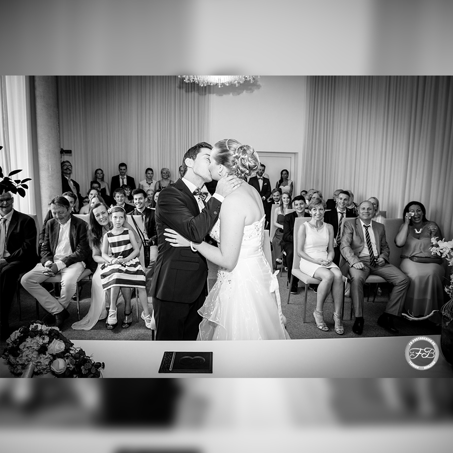 Hochzeit<span>Hochzeiten</span>