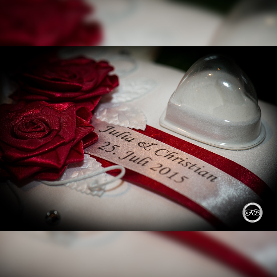 Hochzeit<span>Hochzeiten</span>